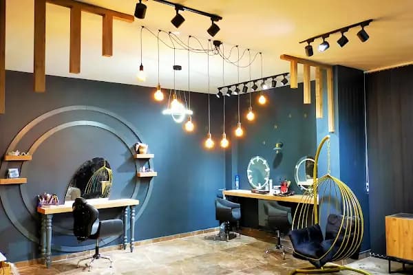 KARAHANLI BEAUTY CENTER ( BAYAN KUAFÖRÜ/GÜZELLİK SALONU) - Kuaför - Kocaeli Çayırova
