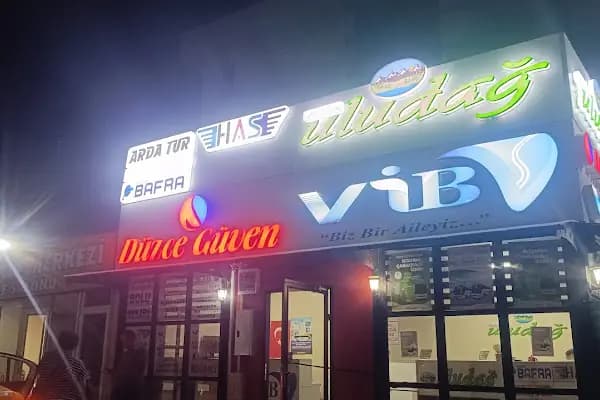 Balıkesir Uludağ Turizm Ataşehir Dudullu Terminali - Otobüs Firması - İstanbul Zeytinburnu