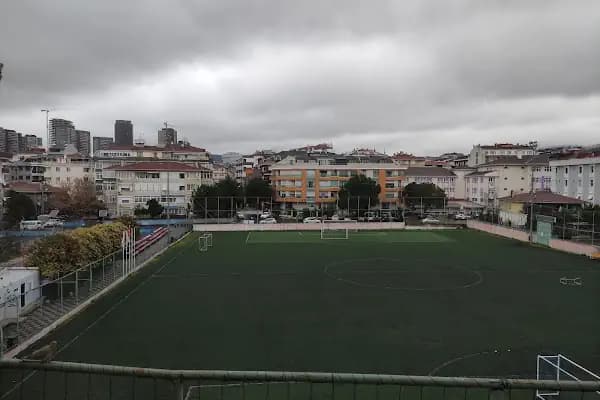 Maltepe Belediyesi İdealtepe küçükyalı Tesisleri - Futbol Sahası - İstanbul Maltepe