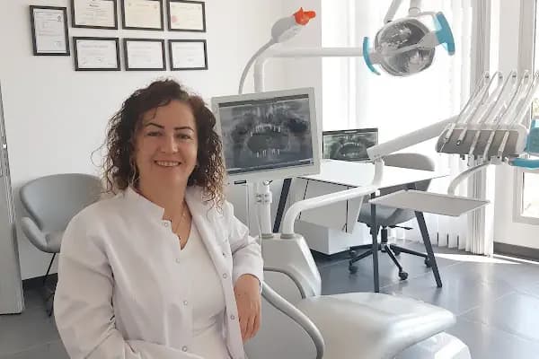 Uzman Diş Hekimi Dr. Ferah Onay Karakaş Kliniği - Diş Kliniği - Muğla Bodrum