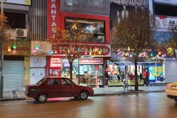 Bir Simit Cafe &amp; Pastahane