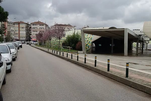 Osmangazi Belediyesi Çarşamba Pazarpark Oto Parkı - Otopark - Bursa Mudanya