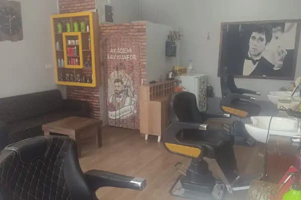 Akademi erkek kuaförü - Berber Dükkanı - İstanbul Avcılar