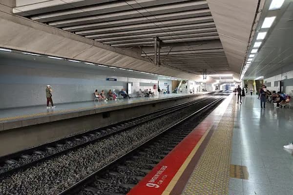 Şirinyer - Tren İstasyonu - İzmir Bayraklı