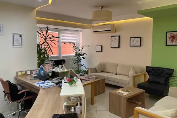 Mezoterapi - Botoks - Dolgu - Somon DNA - Dermapen - Leke Tedavisi - Estetik Cerrahi Kliniği - İstanbul Başakşehir