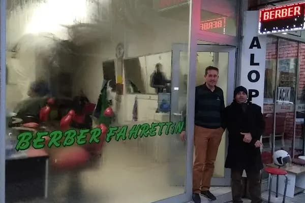 BERBER FAHRETTİN ERGÜL - Kuaför - Balıkesir Altıeylül
