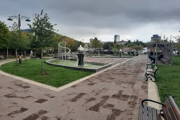 Ataşehir Belediyesi 80. Yıl Cumhuriyet Parkı - Park - İstanbul Esenyurt