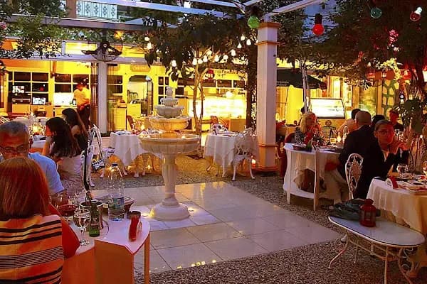 Büyükada - Feribot İskelesi - İstanbul Adalar