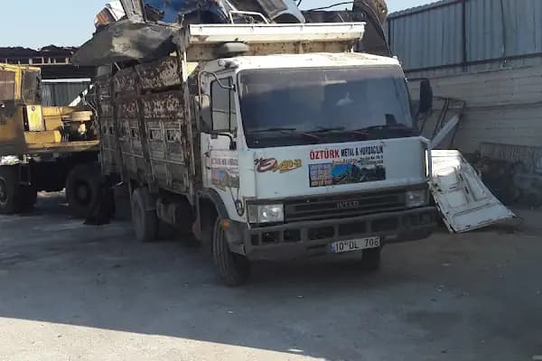 Öztürk metal ve hurdacıık geridönüşüm - Geri Dönüşüm Merkezi - Balıkesir Altıeylül