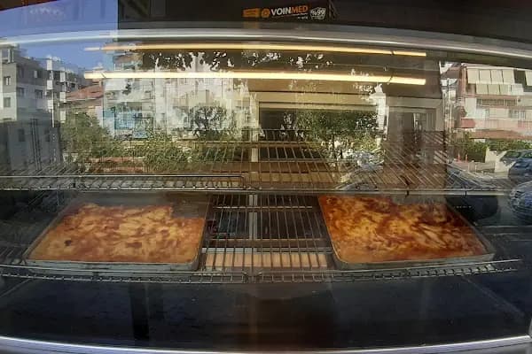 Balçova Merdanem Su Ve Ev Börekleri - Börekçi - İzmir Karşıyaka