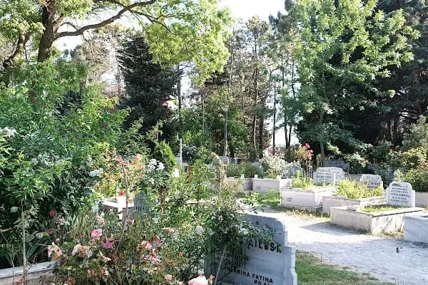 İmrahor Mezarlığı - Mezarlık - İstanbul Bağcılar