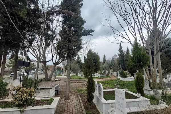 Alanyurt Merkez Mezarlığı - Mezarlık - Bursa İnegöl