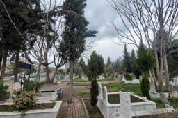Alanyurt Merkez Mezarlığı