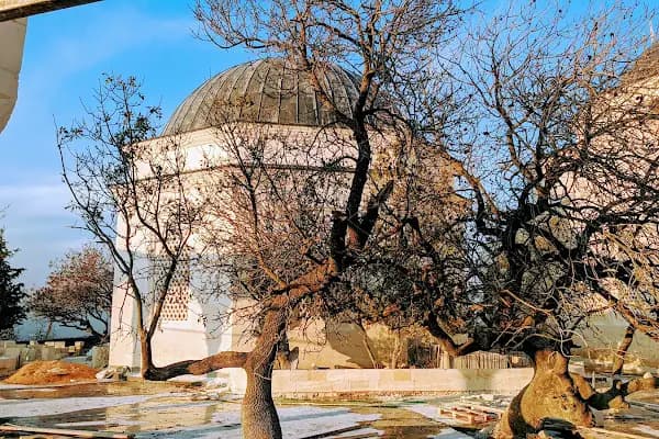 Hz Ukkaşe Türbesi - İbadethane - Gaziantep Nurdağı