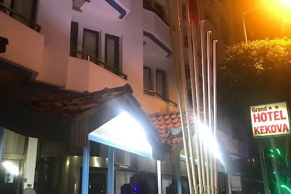 Noel Bungalov &amp; Cafe - Otel - Antalya Konyaaltı