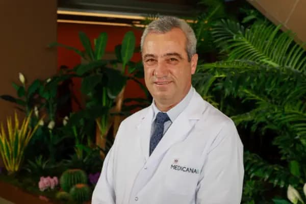 Prof.Dr Devrim Akseki - Ortopedi Cerrahı - Antalya Finike
