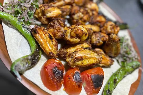 Müzeyyen yeni nesil meyhane - Restoran - Mersin Akdeniz