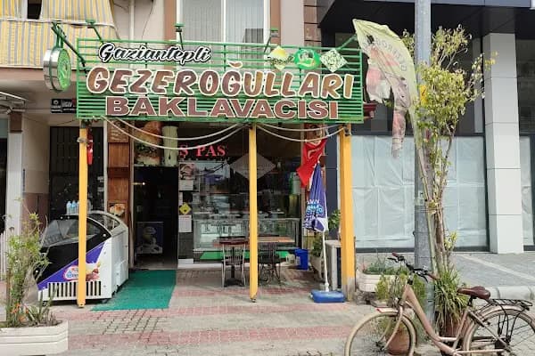 GEZEROĞULLARI BAKLAVA KÜNEFE KAHVALTI - Resim 1