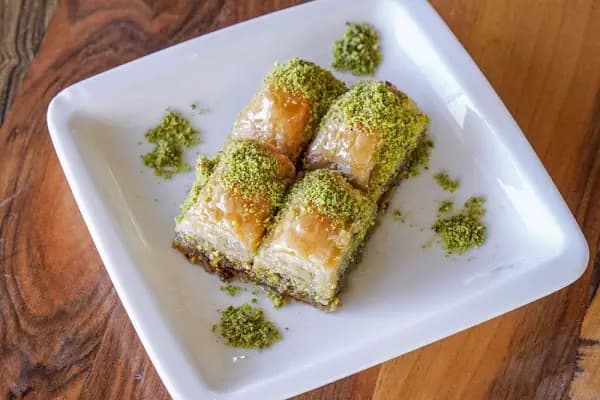 GEZEROĞULLARI BAKLAVA KÜNEFE KAHVALTI - Resim 4