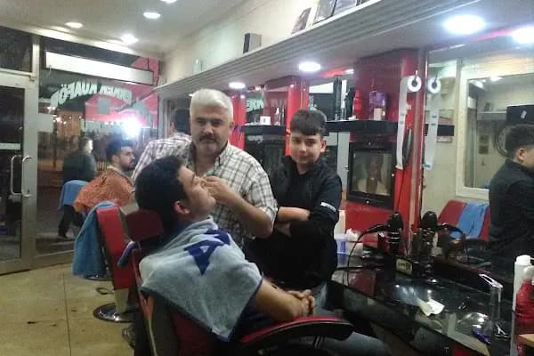 Erol Erkek Kuaför Salonu - Kuaför - İstanbul Avcılar
