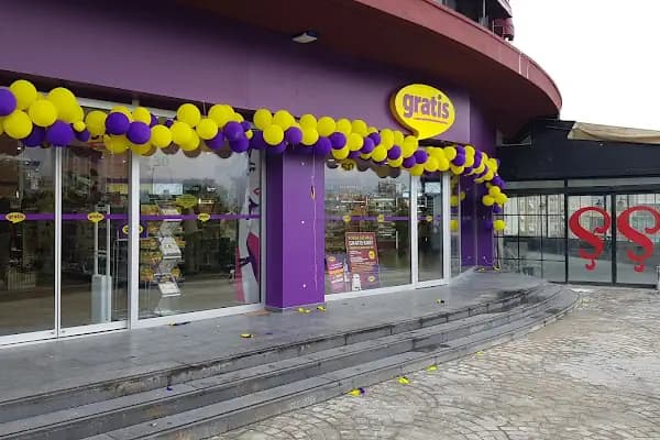 GRATİS MOZAİK ÇARŞI AVM - Kozmetik mağazası - İstanbul Avcılar