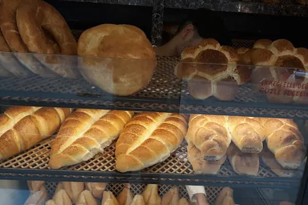 Fırın Lonca Ekmek&amp;Cafe&amp;Patisserie - Resim 2