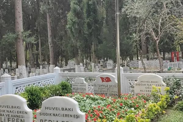 Sıddık Naci Eren Hazretleri Türbesi - Dini Kurum - Balıkesir Karesi