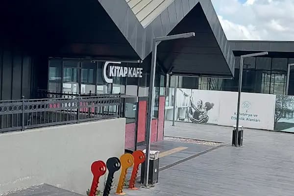 MEHMET AKİF ERSOY KÜTÜPHANESİ - Kütüphane - İstanbul Şişli