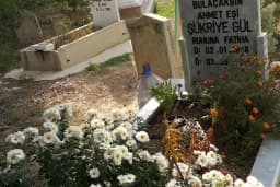 Harmancık Mezarlığı