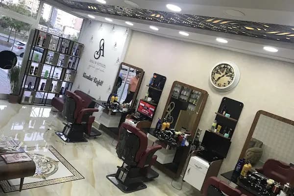 SALON NATUREL BARBER CLUB Saça Dair Herşey - Berber Dükkanı - Kahramanmaraş Onikişubat