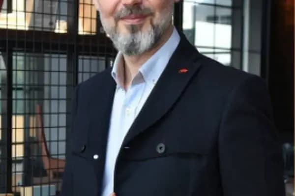 Op. Dr. Necmettin Tütüncü Plastik Rekonstrüktif ve Estetik Cerrahi - Estetik Cerrah - Mersin Anamur
