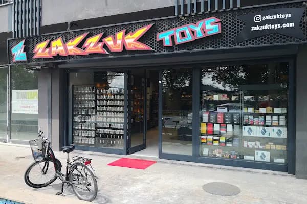ZakZuk Toys - Koleksiyon Eşyaları Mağazası - Sakarya Akyazı