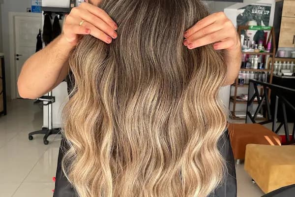 Nuri Ezveci Hair Salon Alanya Kuaför Friseur Hairdresser Coiffeur Avsallar Парикмахер Mahmutlar Beauty Studio Konaklı Frisør - Kuaför - Antalya Alanya