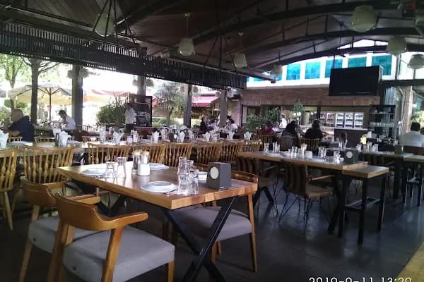 Orhan Köfte İnegöl Şube - Restoran - Bursa Karacabey
