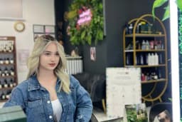 Eray Hair Studio Bayan kuaförü