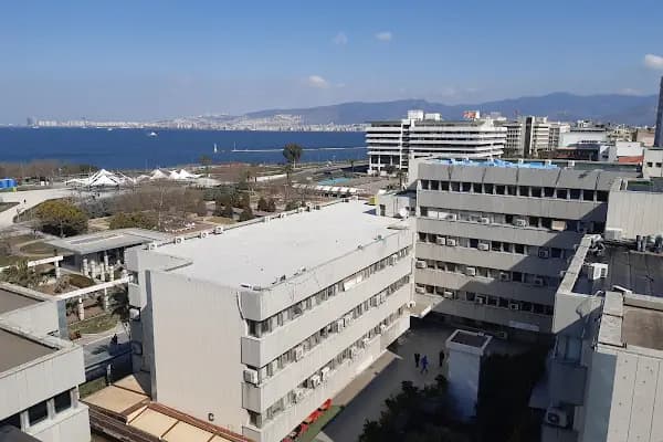T.C. Sosyal Güvenlik Kurumu Başkanlığı İzmir Sosyal Güvenlik İl Müdürlüğü Kordon Sağlık Sosyal Güvenlik Merkezi (Reçete Kabul Birimi) - Sosyal Hizmetler Bakanlığı - İzmir Konak