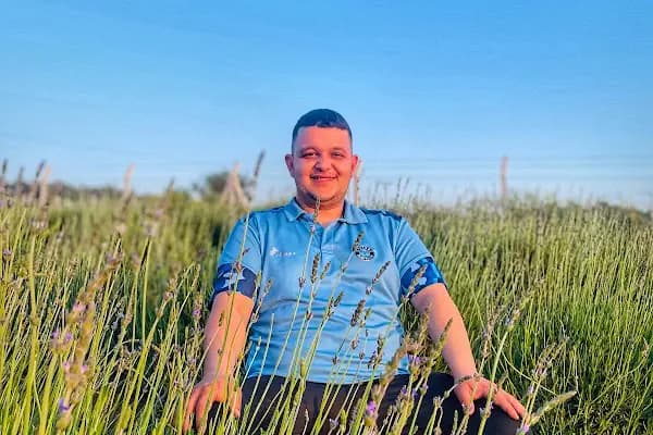 Genç Lavanta Bahçesi - Fotoğraf Stüdyosu - Adana Kozan