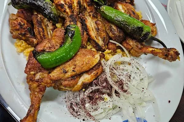 kirmizi mangal - Barbekü restoranı - İzmir Bergama