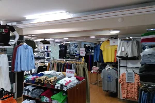 Mustafa stores - Giyim mağazası - İzmir Aliağa