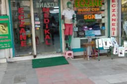 Murat Cem Eczanesi