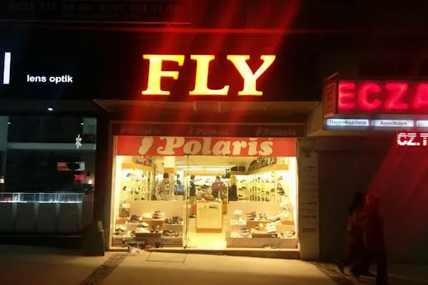 Fly - Ayakkabı mağazası - İzmir Beydağ