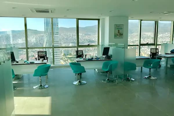 Türkiye Finans İzmir Ticari Şubesi - Banka - İzmir Bayraklı