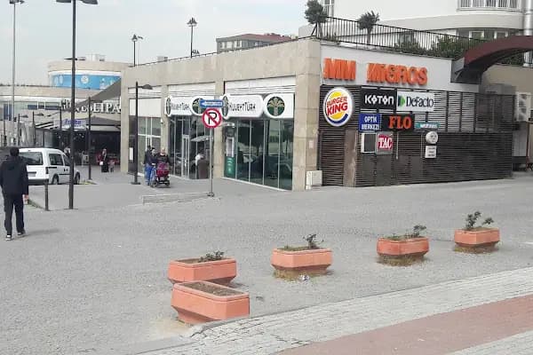Kuveyt Türk Güneşli Çarşı Şubesi - Banka - İstanbul Kartal