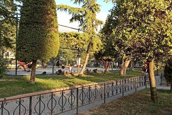Şair Nedim Parkı - Park - İstanbul Küçükçekmece