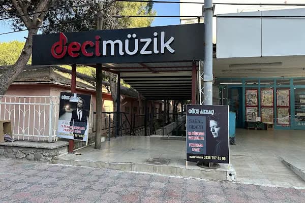 decimuzik Bergama müzik evi - Müzik aletleri mağazası - İzmir Konak