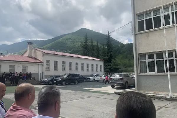 Işıklar Çok Programlı Lisesi - Eğitim - Trabzon Akçaabat