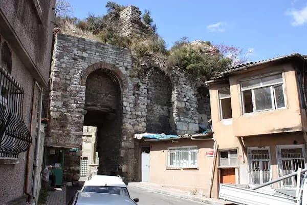 Kesik Baş Ve Deviş Molla Muhammed Türbesi - Cami - İstanbul Eyüpsultan