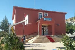 Armutlu Ayşe Veli Demiröz İlköğretim Okulu