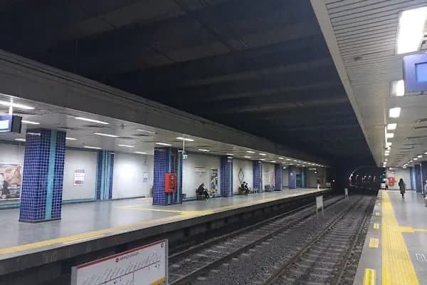 Bahçelievler Metro İstasyonu - Metro İstasyonu - İstanbul Bağcılar
