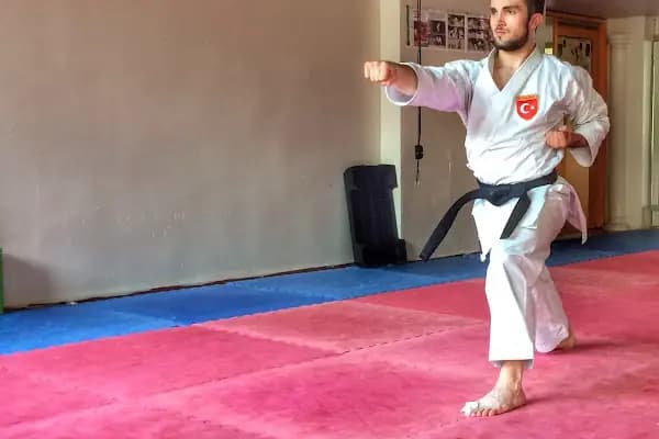 ERYAMAN KARATE-DO SPOR KULÜBÜ - Karate Kulübü - Ankara Etimesgut